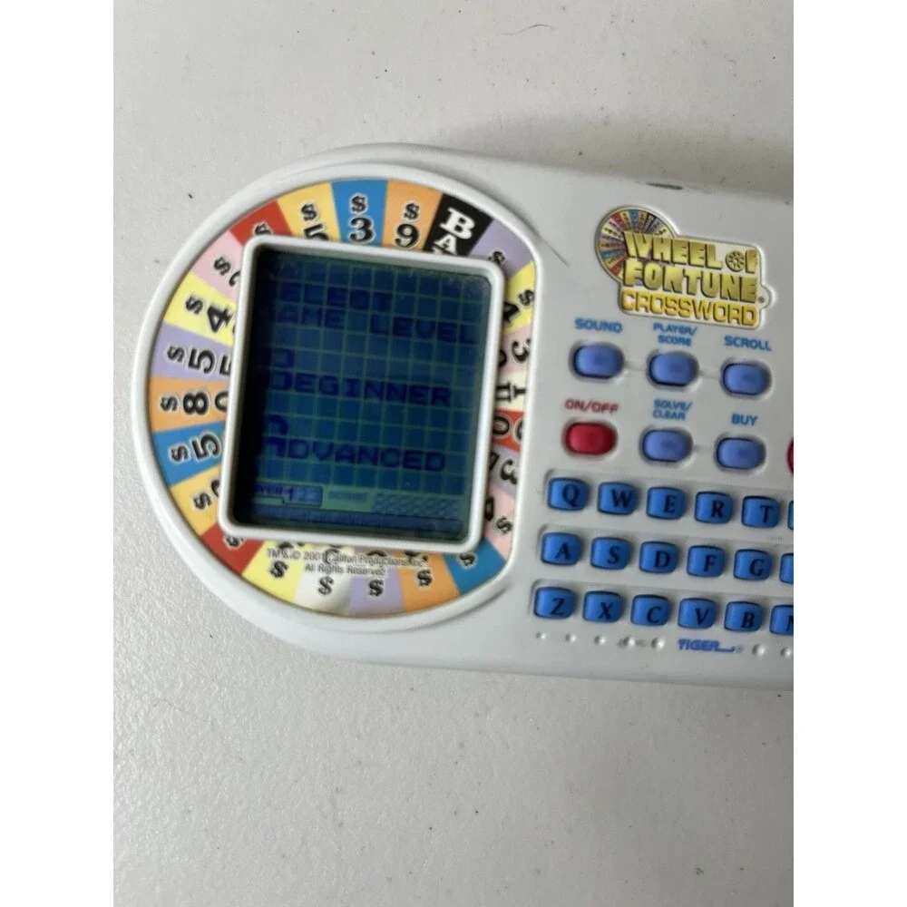 Wheel of Fortune Crossword Tiger Electronics Handheld Game 2002 Hasbro